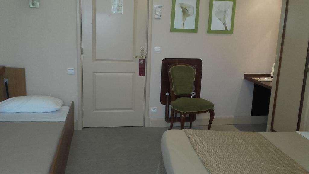 Cit'Hotel Sphinx - Hotel Montélimar Pokój zdjęcie